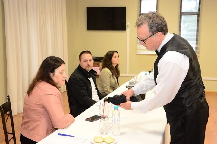 Encerrada a fase de avalia��o da Sele��o dos Melhores Vinhos, Espumantes e Sucos de Garibaldi