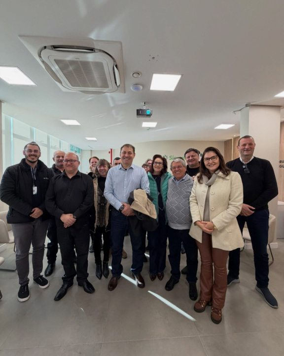 Visita do deputado estadual Paparico Bacchi em Garibaldi 